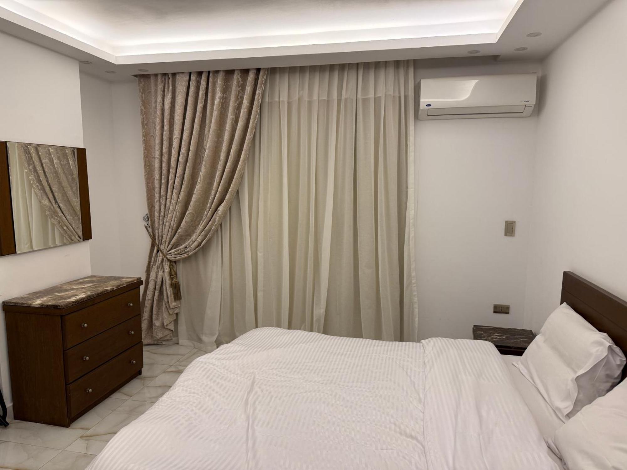 Le Royal Residence 3 Кайро Екстериор снимка